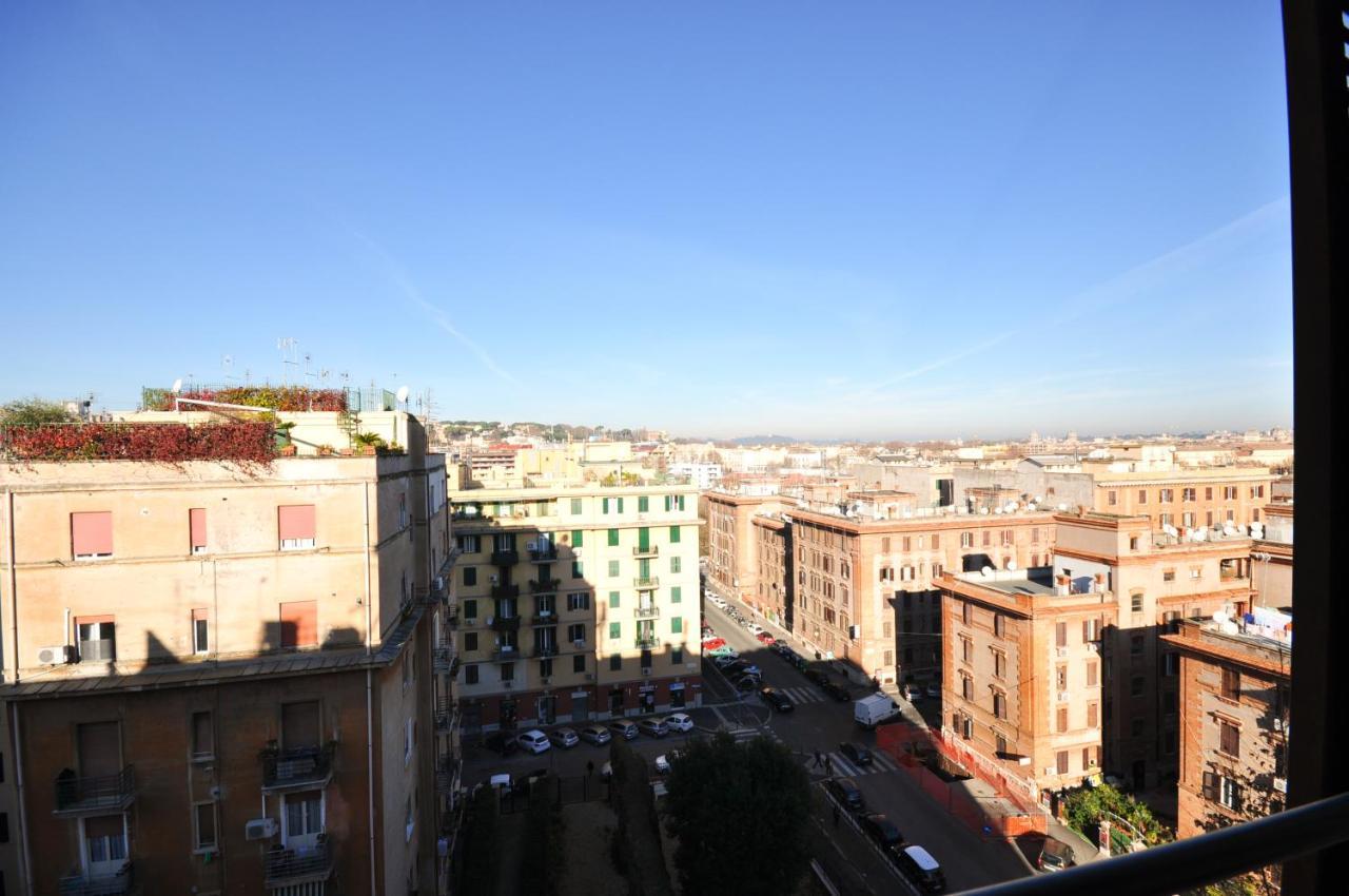 Apartamento Penthouse With View Roma Exterior foto